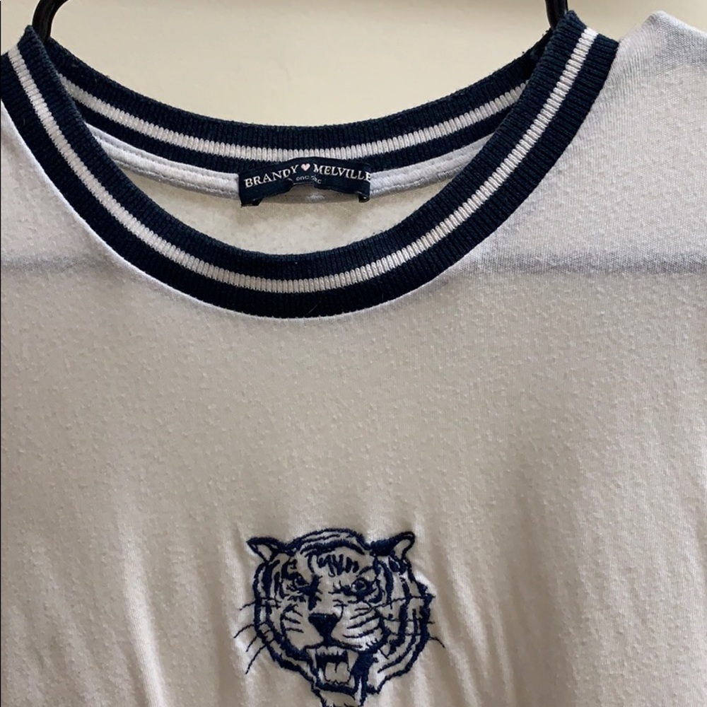brandy melville t shirt